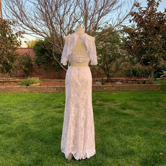 2 pcs Formal or Wedding Dress, Prom, Informal - Picture 7 of 7